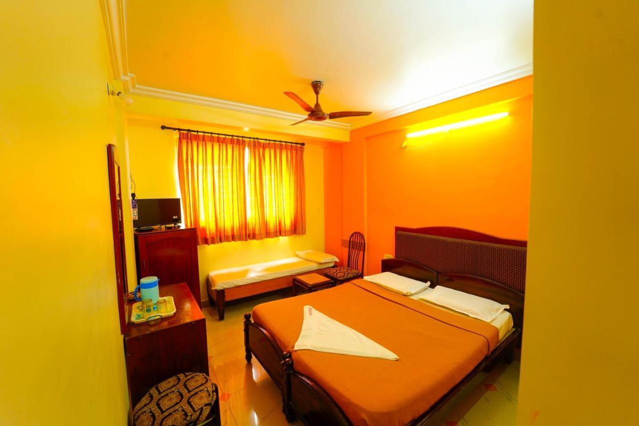 Hotel Amogha Residency à Mysore Extérieur photo