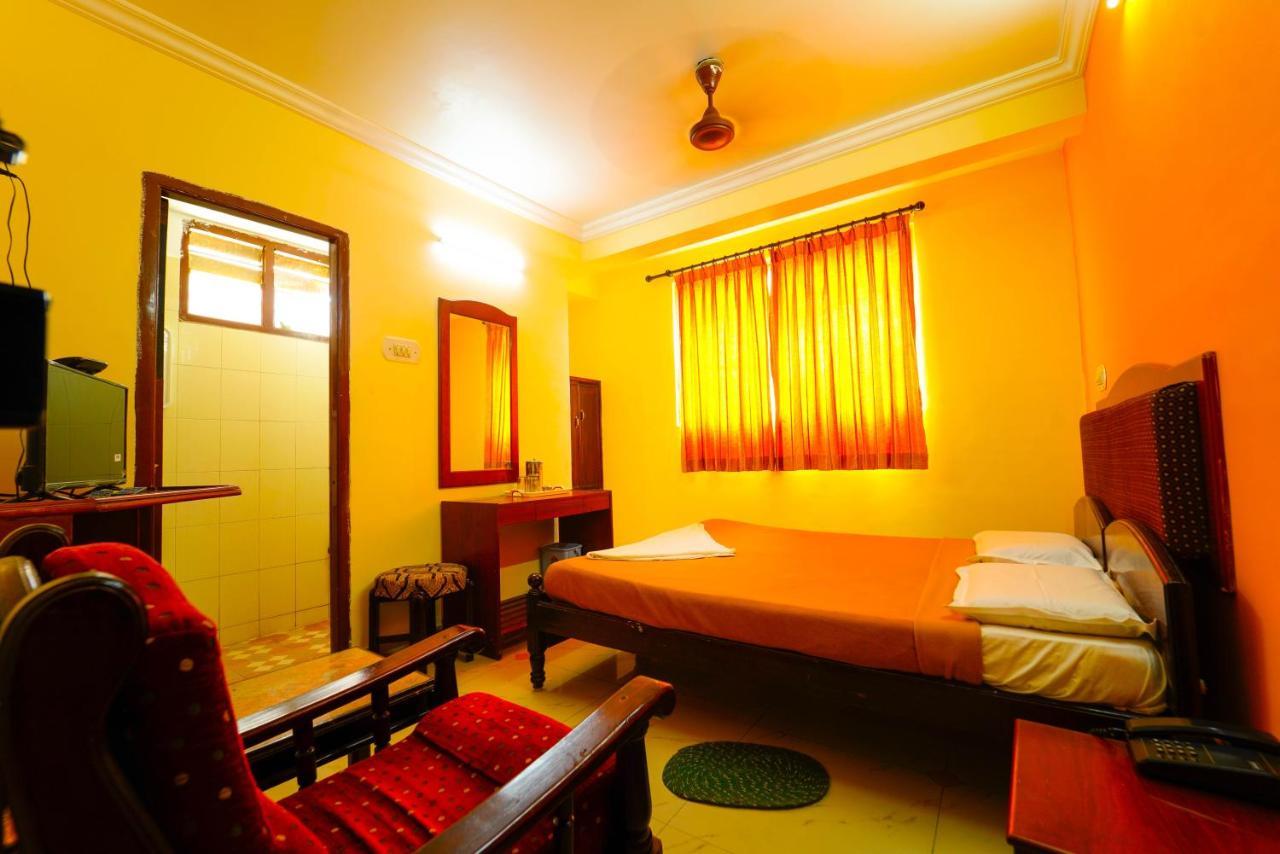 Hotel Amogha Residency à Mysore Extérieur photo