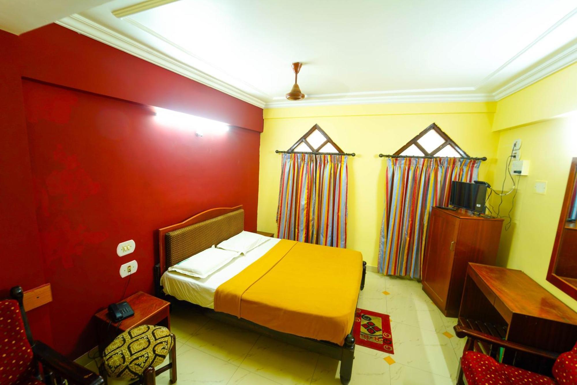 Hotel Amogha Residency à Mysore Extérieur photo